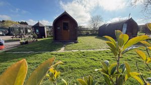 Photo 1- click for photo gallery